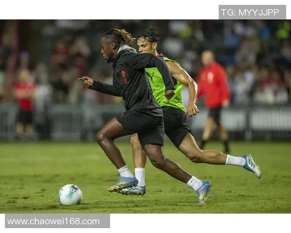 世界杯决赛回顾AC米兰点球大战战胜利物浦的精彩瞬间与战术分析