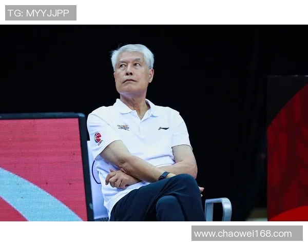 姚明深度解析蒋兴权执教风格与篮球理念的独特魅力与影响力 姚明深度解析蒋兴权执教风格与篮球理念的独特魅力与影响力