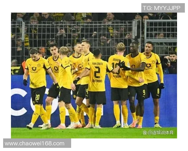 西甲激战:多特蒙德险胜那不勒斯神扑瞬间点燃全场激情 西甲激战:多特蒙德险胜那不勒斯神扑瞬间点燃全场激情