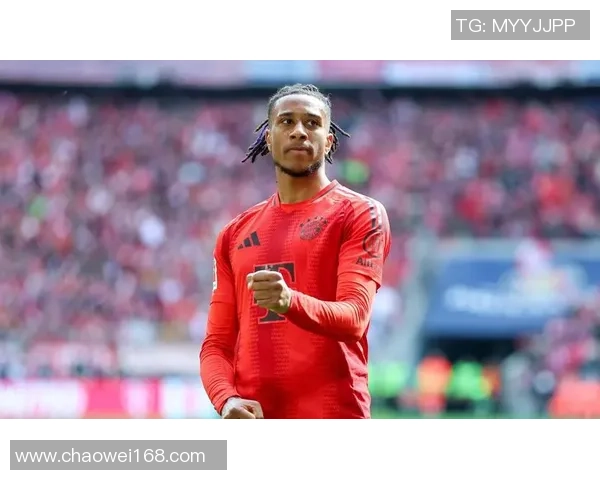 那不勒斯主场大胜拜仁帽子戏法引爆全场激情时刻回顾