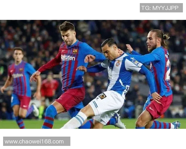 巴萨友谊赛小胜那不勒斯全场焦点瞬间引发热议与反思 巴萨友谊赛小胜那不勒斯全场焦点瞬间引发热议与反思