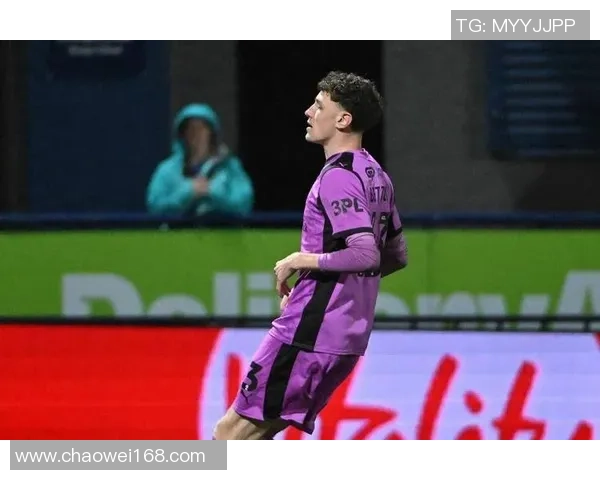 足总杯惊现冷门多特蒙德逆转本菲卡红牌事件引发全场热议