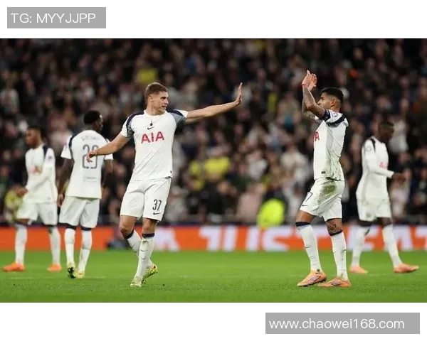 英超惊现冷门曼城2-1本菲卡乌龙球引发全场狂欢